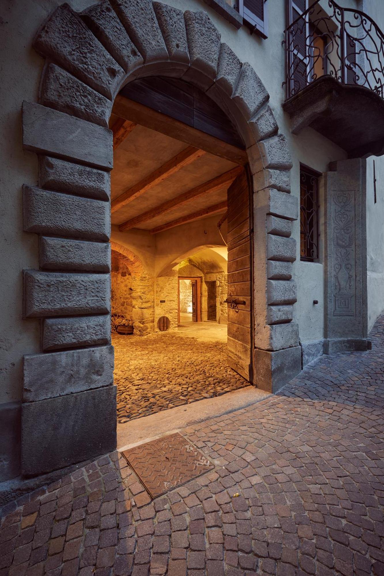 Bed and Breakfast Le Corti Dei Sassi Berbenno di Valtellina Екстер'єр фото